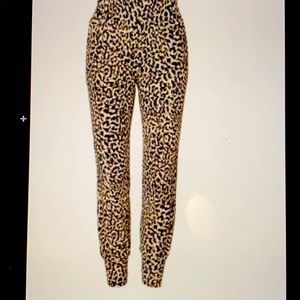 Cabi spotted jogger size medium